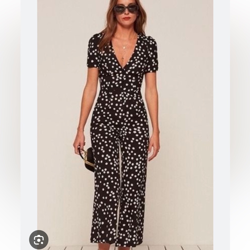 Reformation France Jumpsuit sz 6 - Black & White floral
